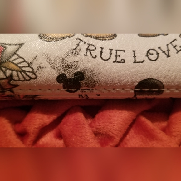 Loungefly Mickey and Minnie Tattoo AOP wallet - Picture 5 of 12